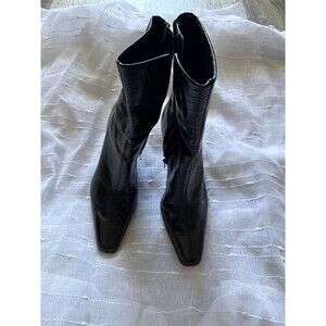 Antonio Melani Short Leather Boots Womens 6.5M Black Heel Pointed Toe Zipper